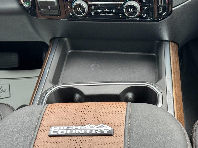 2026 Chevrolet Silverado 3500 HD High Country