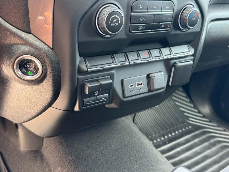 2024 Chevrolet Silverado 2500 HD Custom