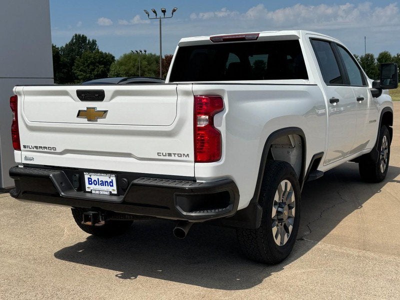 2024 Chevrolet Silverado 2500 HD Custom
