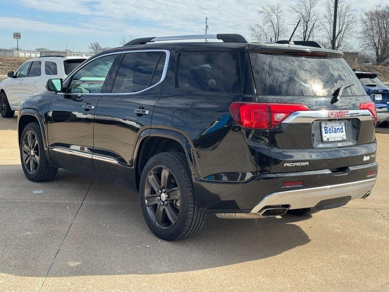 2019 GMC Acadia Denali