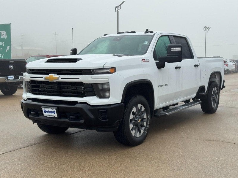2024 Chevrolet Silverado 2500 HD Custom