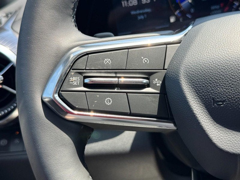 2027 Chevrolet Equinox FWD LT