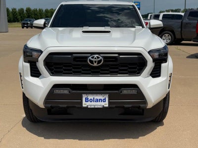 2025 Toyota Tacoma 4WD SR