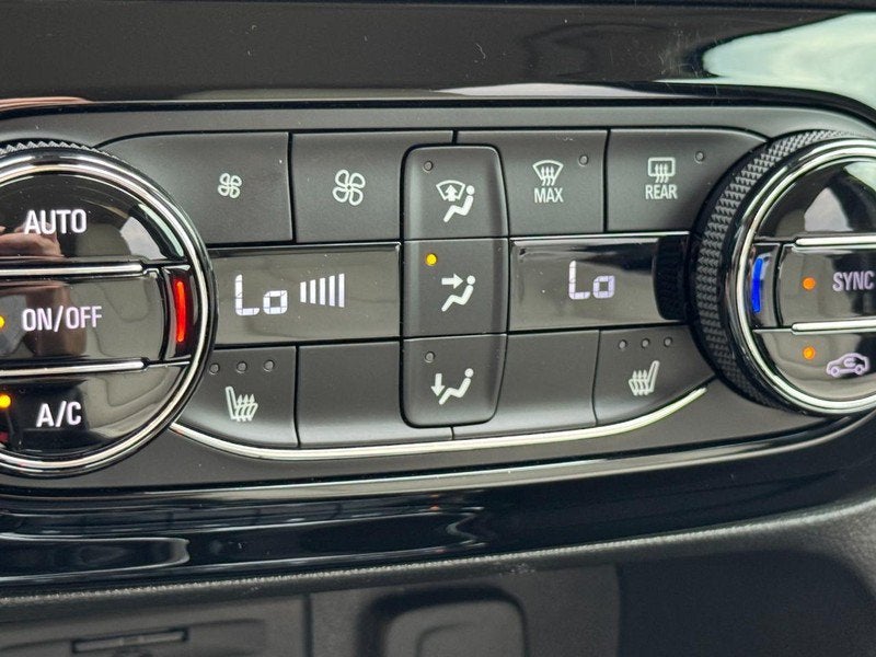 2022 Buick Encore GX Essence