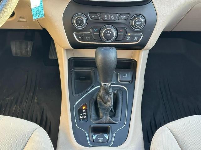 2021 Jeep Cherokee Latitude FWD