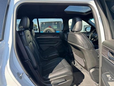 2024 Jeep Grand Cherokee L Limited 4x4