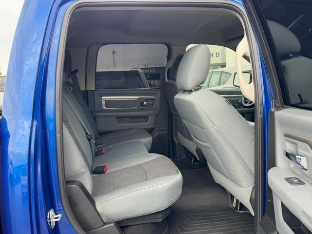 2019 RAM 1500 Classic Big Horn 4x4 Crew Cab Box