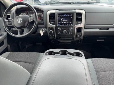 2019 RAM 1500 Classic Big Horn 4x4 Crew Cab Box