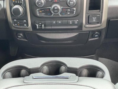 2019 RAM 1500 Classic Big Horn 4x4 Crew Cab Box