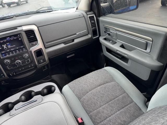 2019 RAM 1500 Classic Big Horn 4x4 Crew Cab Box