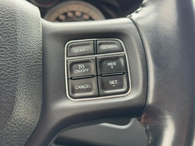 2019 RAM 1500 Classic Big Horn 4x4 Crew Cab Box