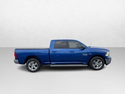 2019 RAM 1500 Classic Big Horn 4x4 Crew Cab Box