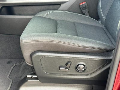 2025 RAM 1500 Big Horn 4x4 Crew Cab Box