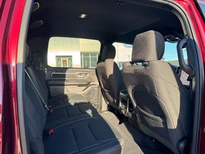 2025 RAM 1500 Big Horn 4x4 Crew Cab Box