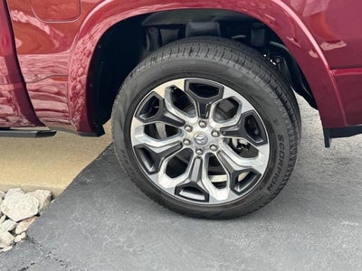 2024 RAM 1500 Longhorn 4x4 Crew Cab Box