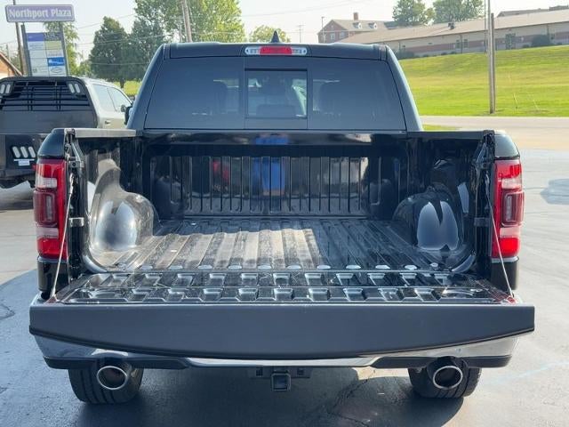 2023 RAM 1500 Longhorn 4x4 Crew Cab Box