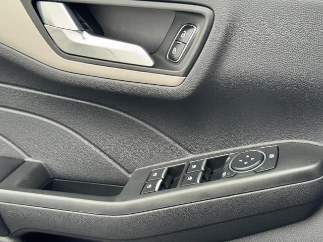 2021 Ford Escape SE AWD