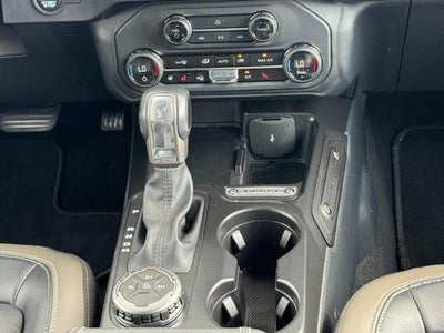 2025 Ford Bronco Outer Banks 4 Door 4x4