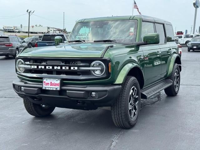 2025 Ford Bronco Outer Banks 4 Door 4x4