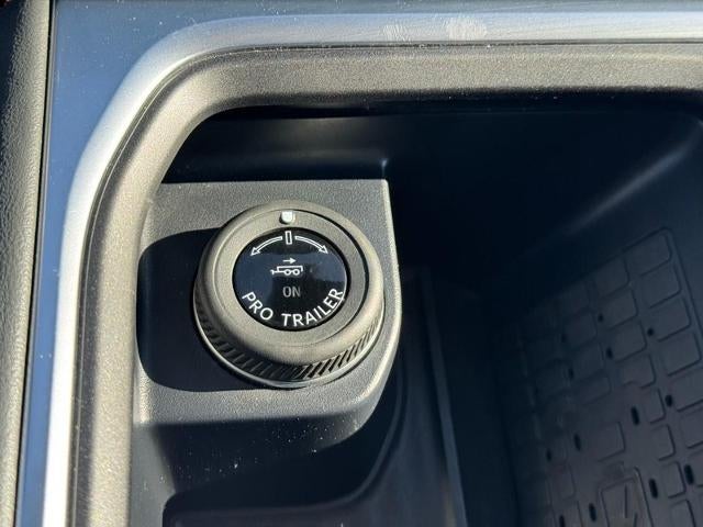 2025 Ford Expedition Max Active 4x4