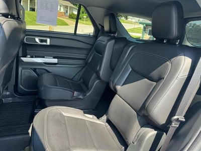 2024 Ford Explorer XLT 4WD