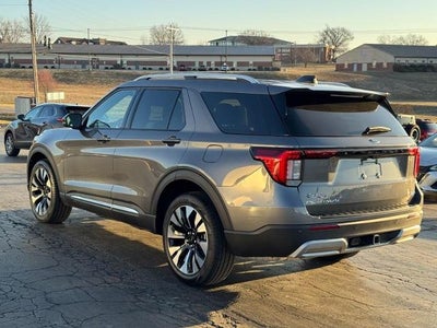 2025 Ford Explorer Platinum 4WD