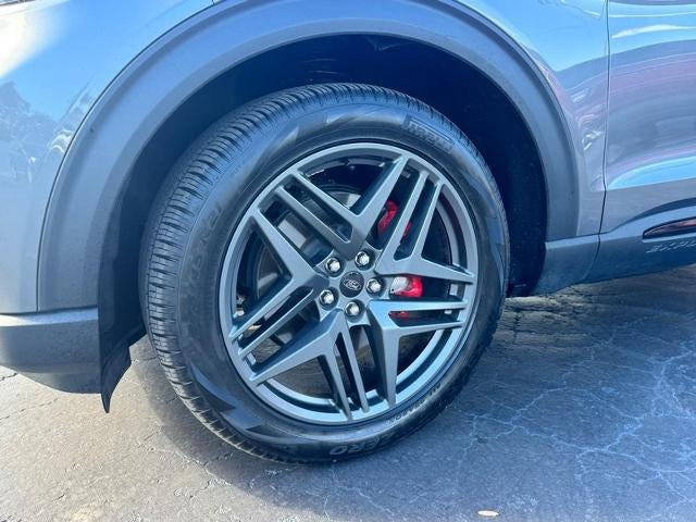 2025 Ford Explorer ST 4WD