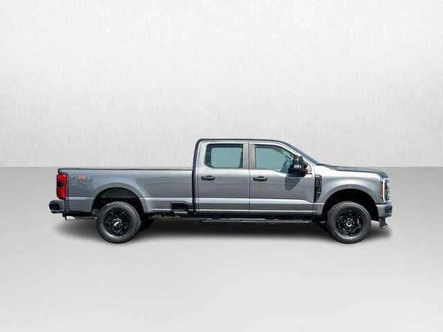 2023 Ford Super Duty F-350 SRW XL