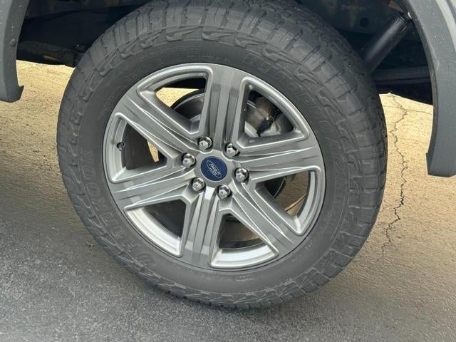 2018 Ford F-150 LARIAT 4WD SuperCrew 5.Box