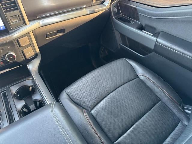 2022 Ford F-150 LARIAT 4WD SuperCrew 5.Box