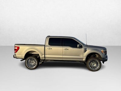 2022 Ford F-150 LARIAT 4WD SuperCrew 5.Box
