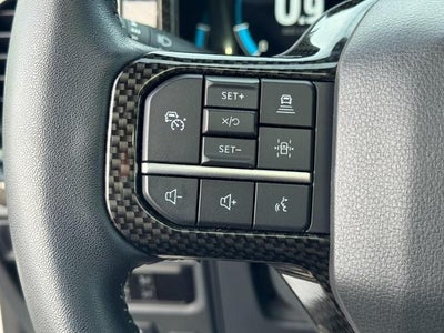 2023 Ford F-150 LARIAT 4WD SuperCrew 5.Box