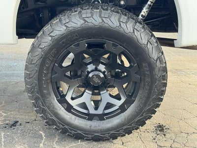 2023 Ford F-150 LARIAT 4WD SuperCrew 5.Box