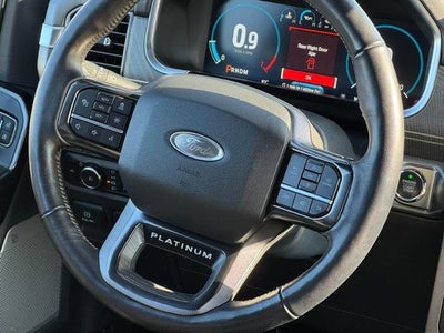 2022 Ford F-150 LARIAT 4WD SuperCrew 5.Box