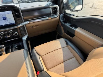 2023 Ford F-150 LARIAT 4WD SuperCrew 5.Box