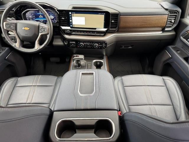 2022 Chevrolet Silverado 1500 4WD Crew Cab High Country