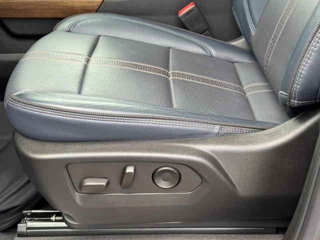 2022 Chevrolet Silverado 1500 4WD Crew Cab High Country