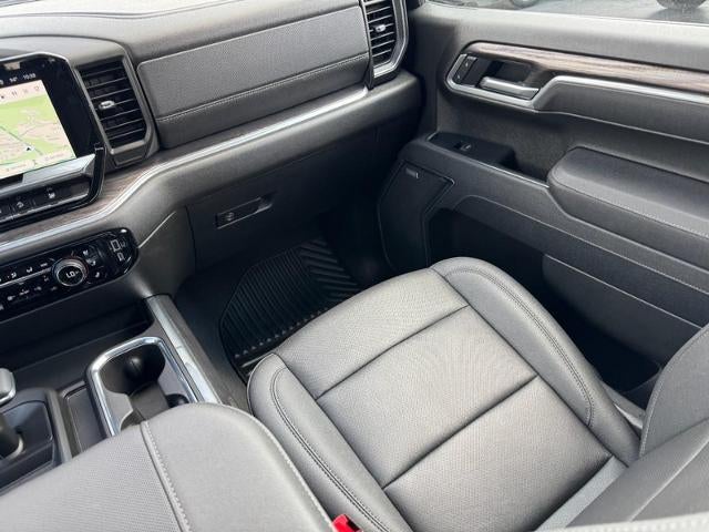 2025 Chevrolet Silverado 1500 4WD Crew Cab LTZ
