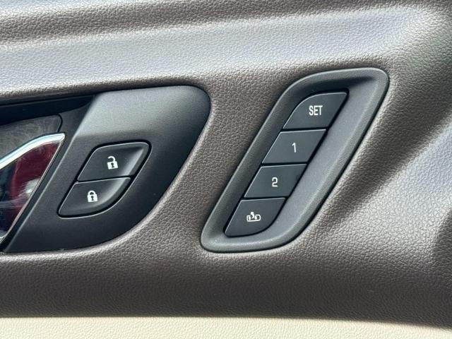 2017 GMC Acadia AWD 4dr Denali