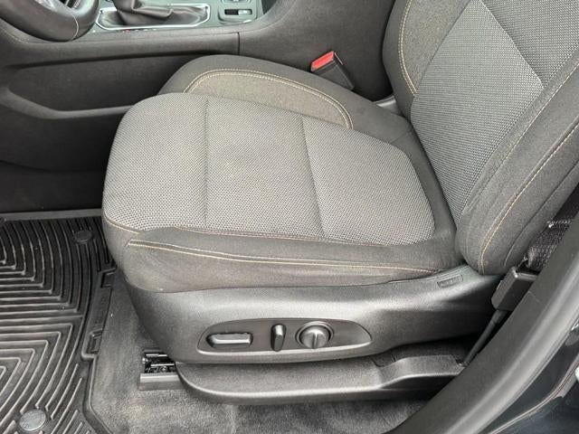 2021 Chevrolet Traverse FWD 4dr LT Cloth w/1LT