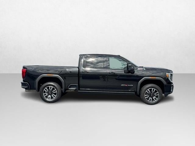 2023 GMC Sierra 2500 HD 4WD Crew Cab AT4