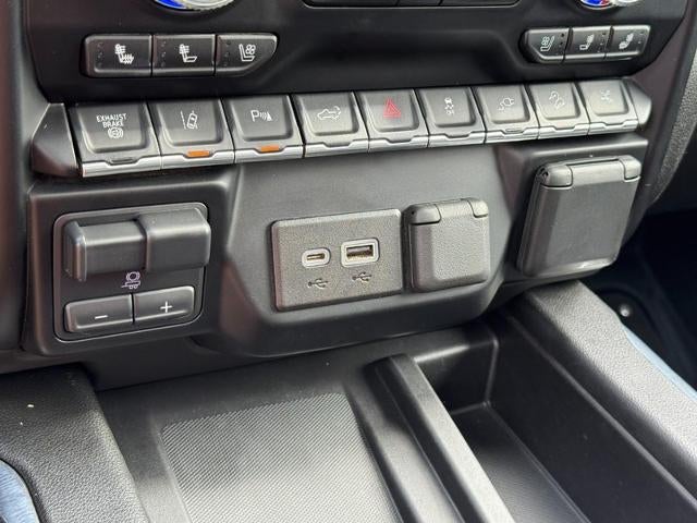 2023 GMC Sierra 2500 HD 4WD Crew Cab AT4