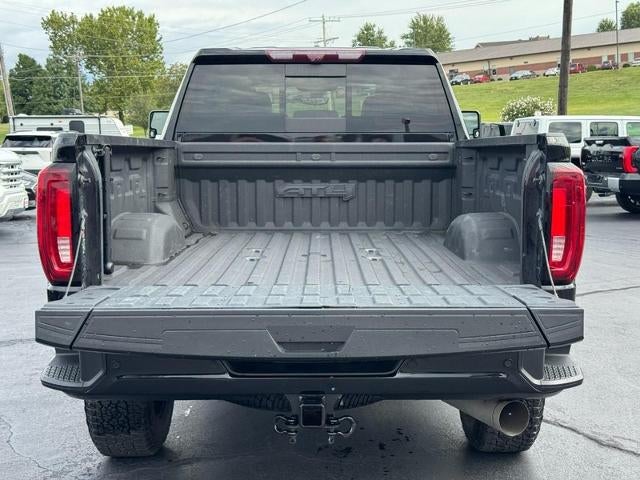 2023 GMC Sierra 2500 HD 4WD Crew Cab AT4