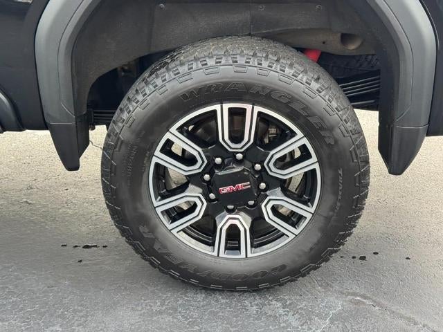2023 GMC Sierra 2500 HD 4WD Crew Cab AT4