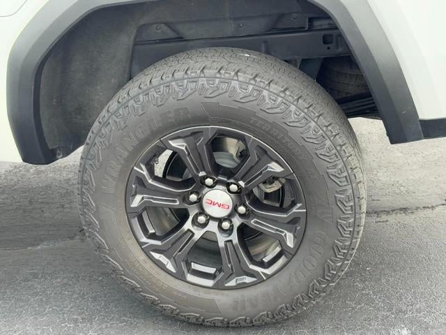 2024 GMC Canyon 4WD Crew Cab Elevation