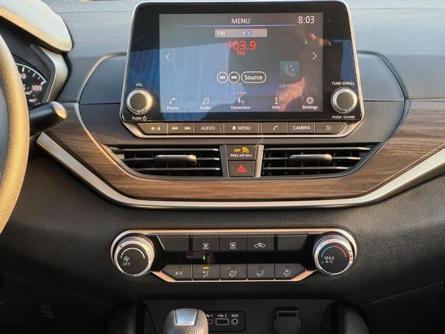 2024 Nissan Altima 2.5 SV Sedan