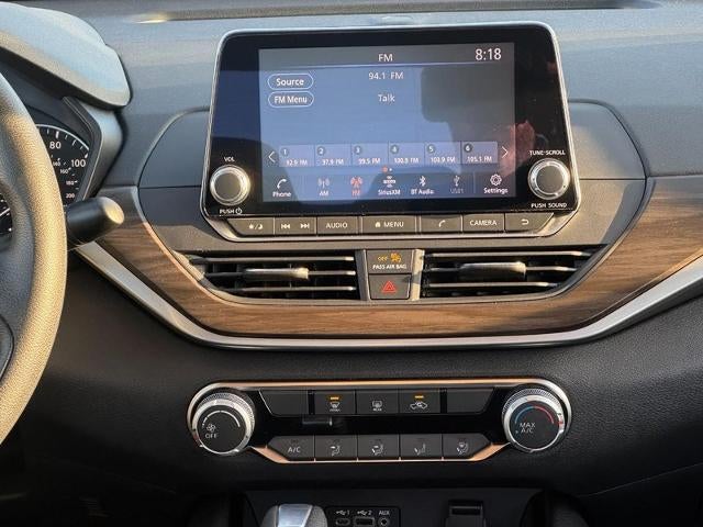 2024 Nissan Altima 2.5 SV Sedan