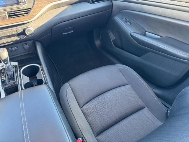 2024 Nissan Altima 2.5 SV Sedan