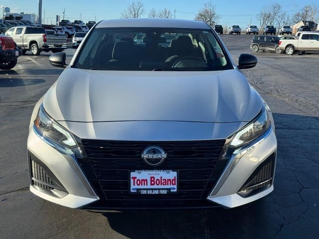 2024 Nissan Altima 2.5 SV Sedan