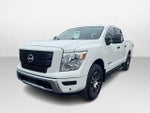 2024 Nissan Titan 4x4 Crew Cab SV